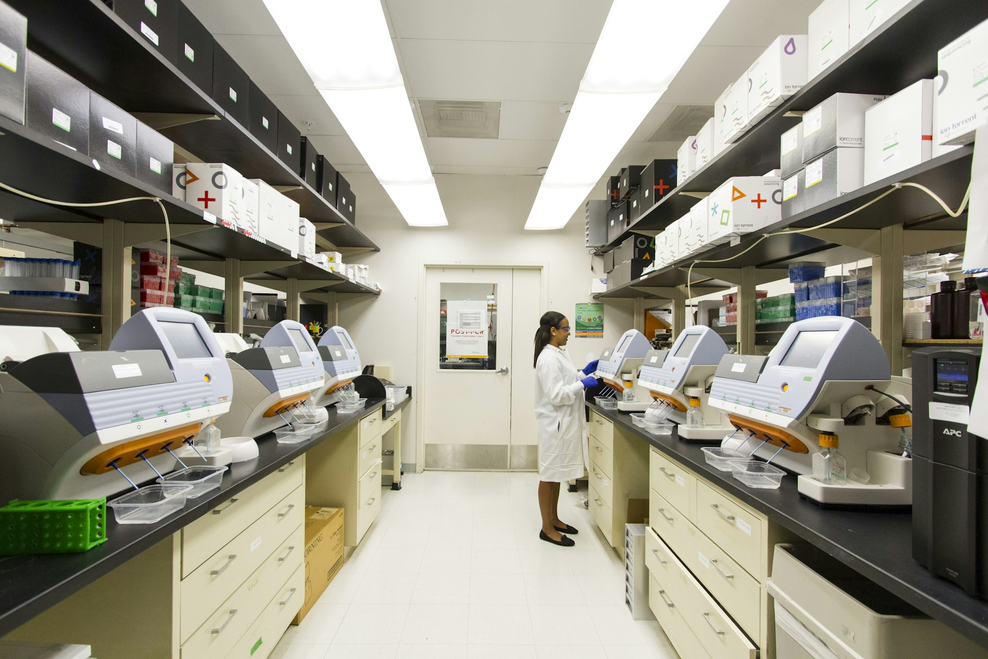 QCi Labs analytical laboratory